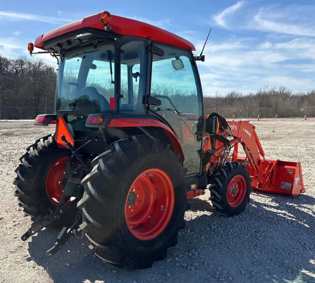 2025 Kubota L4060